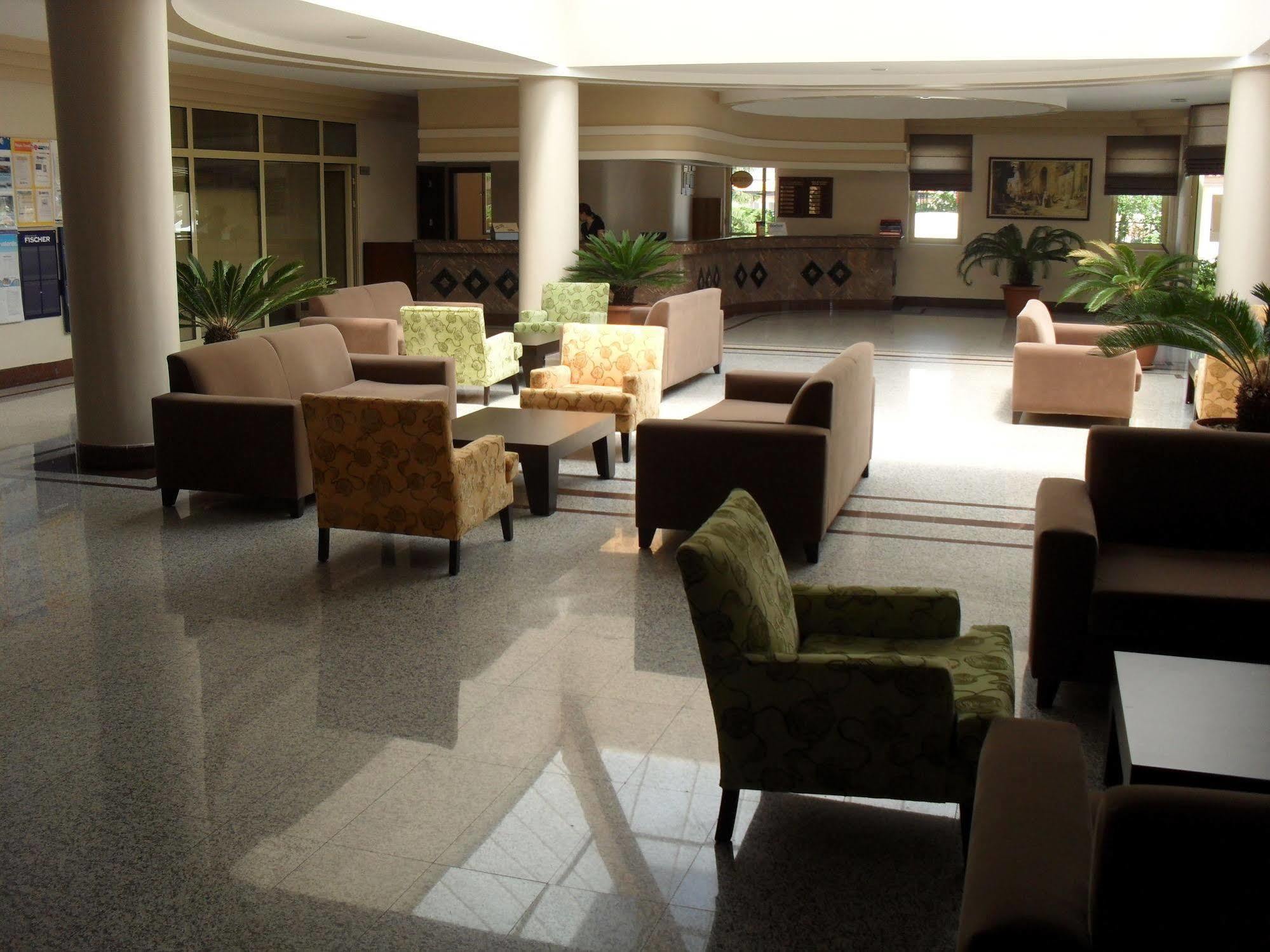 Side Palm D'Or Hotel Bagian luar foto